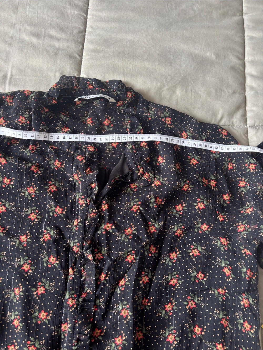Women's Black Floral Ruffle Jacket - Picture 5 of 5